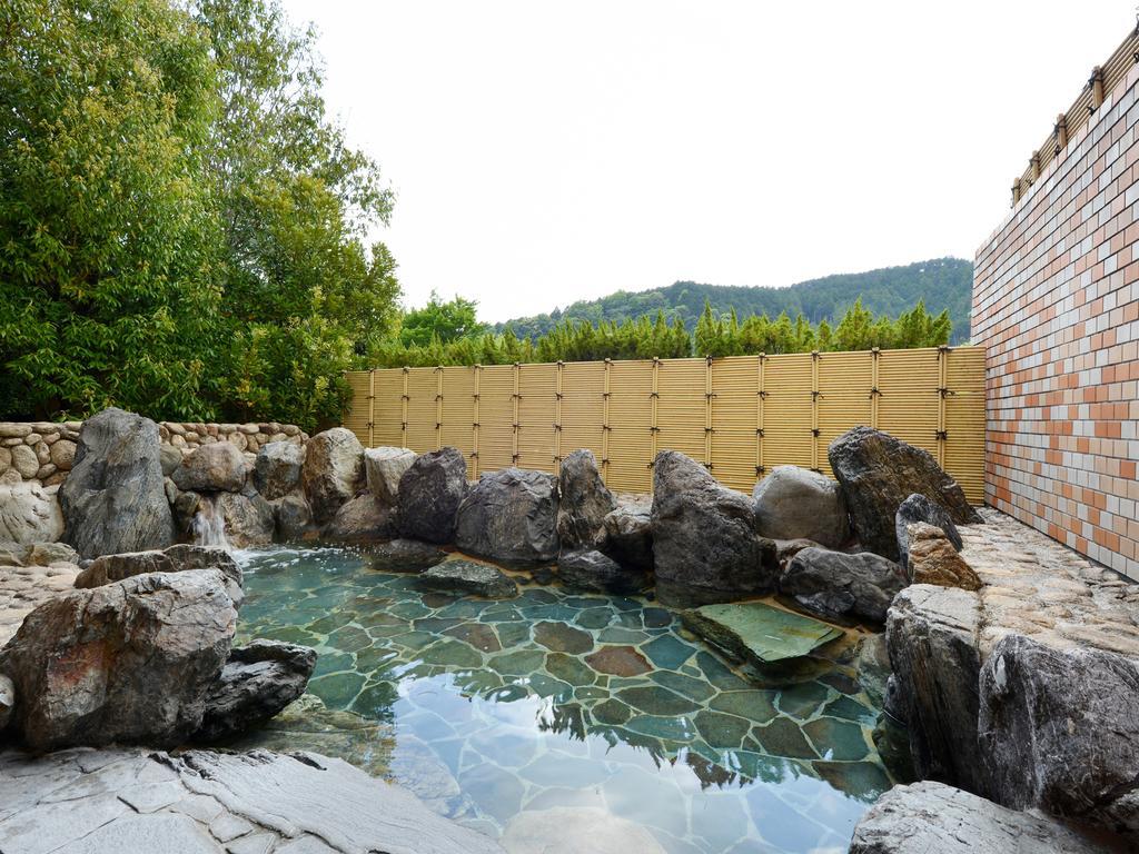 Hotel Wellness Suzukaji Komono Exteriör bild