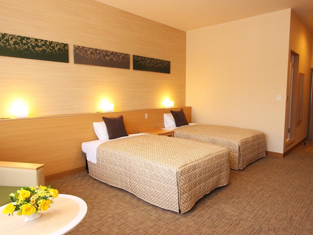 Hotel Wellness Suzukaji Komono Exteriör bild